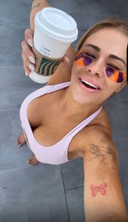 Paige VanZant feet photo thumbnail