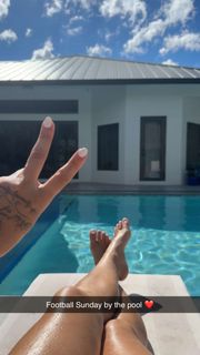 Paige VanZant feet photo thumbnail