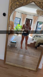 Paige VanZant feet photo thumbnail
