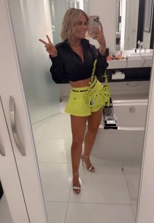 Paige VanZant feet photo thumbnail
