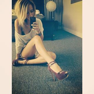 Paige Wyatt feet photo 16
