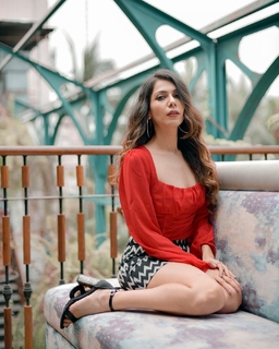 Palak Purswani feet photo 1