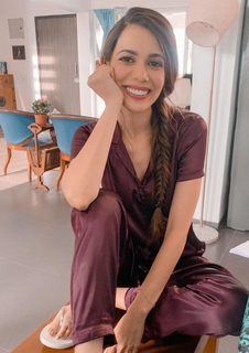Palak Purswani feet photo 18