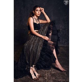 Palak Purswani feet photo 3