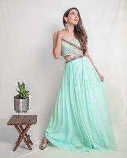 Palak Purswani feet photo 16
