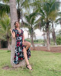 Palak Purswani feet photo 19