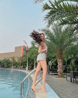 Palak Purswani feet photo 17
