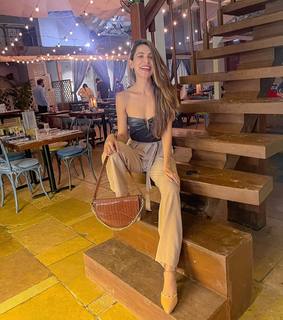 Palak Purswani feet photo 4