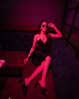 Palak Purswani feet photo 3