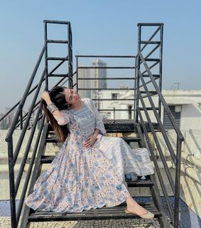 Palak Purswani feet photo 8