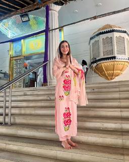 Palak Purswani feet photo 20