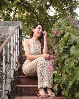 Palak Purswani feet photo 18