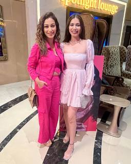 Palak Purswani feet photo 18