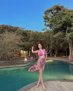 Palak Purswani feet photo 16