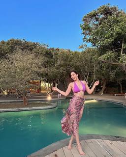 Palak Purswani feet photo 14