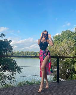 Palak Purswani feet photo 12