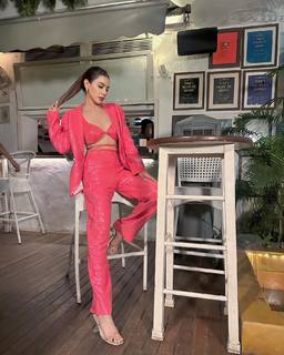 Palak Purswani feet photo 1