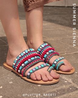 Palak Purswani feet photo 17