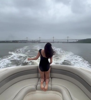 Palak Purswani feet photo 8