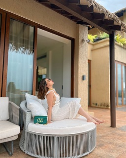 Palak Purswani feet photo 1