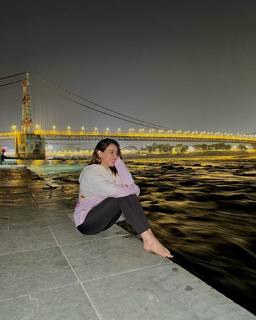 Palak Purswani feet photo 1