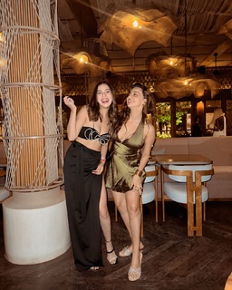 Palak Purswani feet photo 1