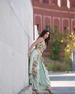Palak Purswani feet photo 15