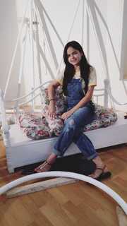 Palak Sidhwani feet photo 9