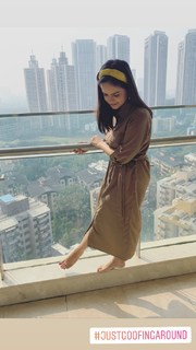 Palak Sidhwani feet photo 7