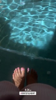 Palak Sidhwani feet photo 15
