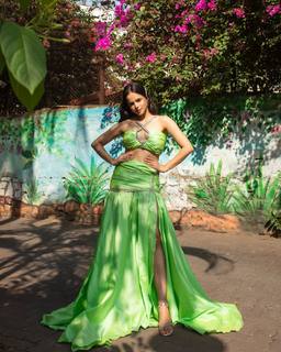Palak Sidhwani feet photo 6