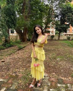 Palak Sidhwani feet photo 4