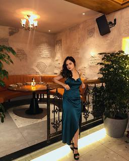 Palak Sidhwani feet photo 14