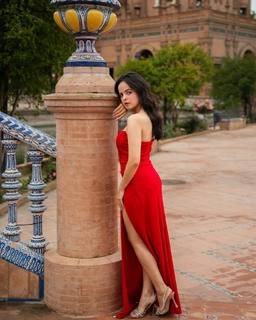 Palak Sidhwani feet photo 15