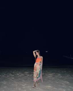 Palak Sidhwani feet photo 17