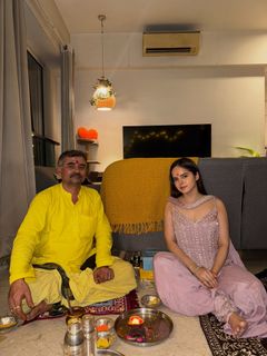 Palak Sidhwani feet photo 17