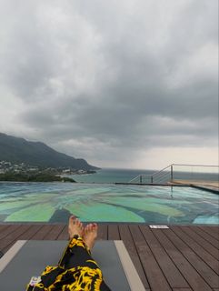 Palak Sidhwani feet photo 9