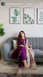 Palak Sidhwani feet photo 5