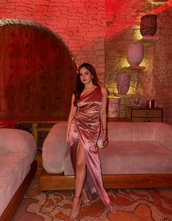 Palak Sidhwani feet photo 2
