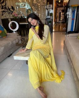Palak Tiwari feet photo 13