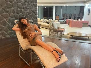 Palak Tiwari feet photo 15