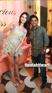 Palak Tiwari feet photo 7