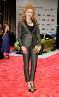 Palina Rojinski feet photo thumbnail