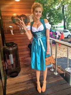 Palina Rojinski feet photo thumbnail