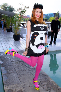 Palina Rojinski feet photo thumbnail