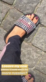 Palina Rojinski feet photo thumbnail