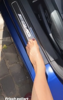 Palina Rojinski feet photo thumbnail