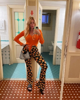 Palina Rojinski feet photo thumbnail