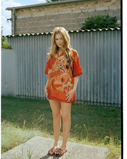 Palina Rojinski feet photo thumbnail