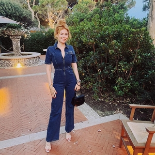 Palina Rojinski feet photo thumbnail